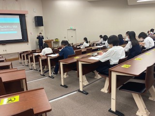 明治学院大学学部学科説明会に参加しました