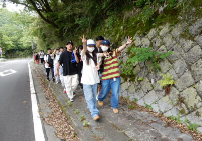 「登ってきまーす」