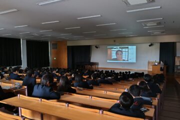 中学2年生　コミュニケーション・プログラム報告