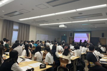 明治学院大学との高大連携特別講座（第3回）を行いました