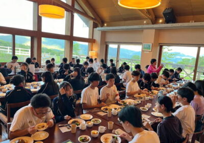 楽しい食事風景