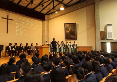 高校聖歌隊賛美