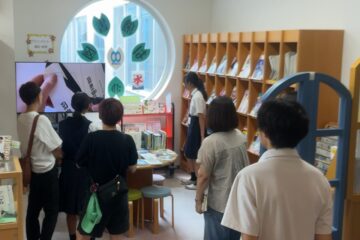 夏休みに本校図書館を公開しました（第12回　東京・学校図書館スタンプラリー参加）