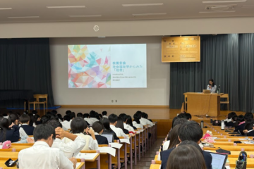 明治学院大学の先生による高校3年生への講義「教養原論」を行いました＜第3回＞
