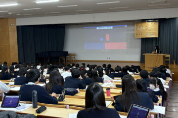 明治学院大学の先生による高校3年生への講義「教養原論」を行いました＜第9回＞
