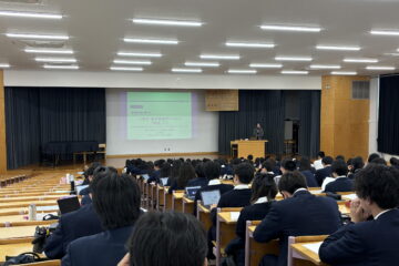 明治学院大学の先生による高校3年生への講義「教養原論」を行いました＜第4回＞