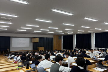 明治学院大学の先生による高校3年生への講義「教養原論」を行いました＜第5回＞
