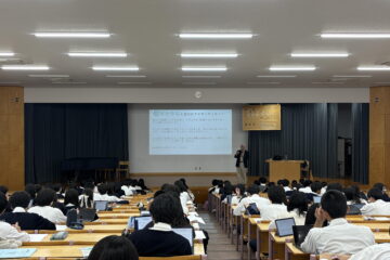明治学院大学の先生による高校3年生への講義「教養原論」を行いました＜第7回＞