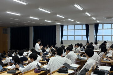 明治学院大学の先生による高校3年生への講義「教養原論」を行いました＜第11回＞